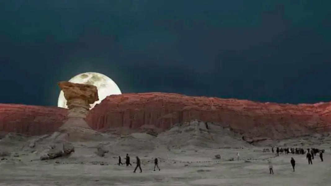 Luna Llena en Talampaya & Valle de la Luna